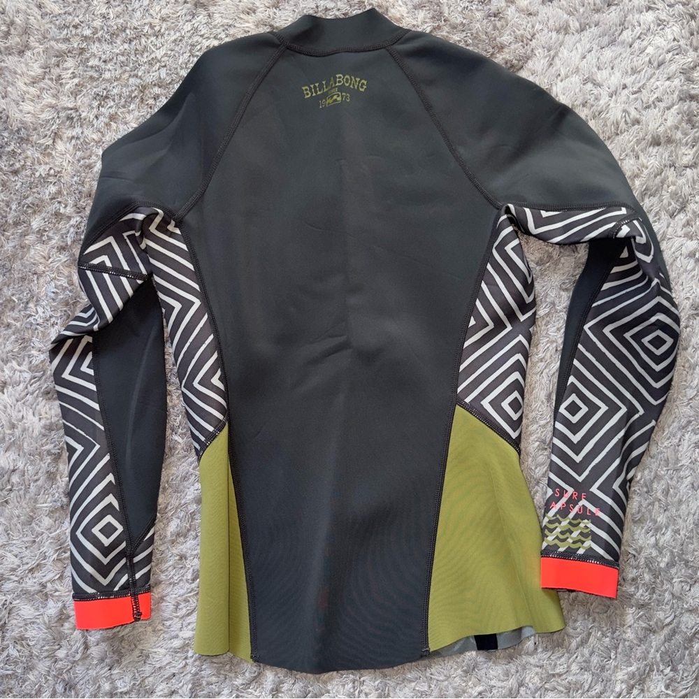 Billabong Surf Capsule - Picture 3 of 15